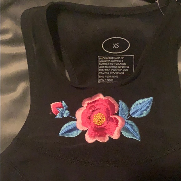 Cynthia Rowley Scuba Crop Swim Suit Top - Picture 2 of 7